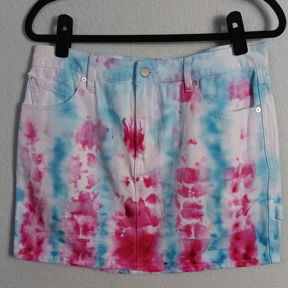 VOLCOM Women's Tie Dye Denim "Fix It Mini Skirt" Mid Rise Pink Blue White, L(10) - Picture 4 of 12